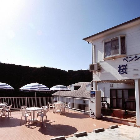 Sea Side Pension Sakuraya Идзу Экстерьер фото